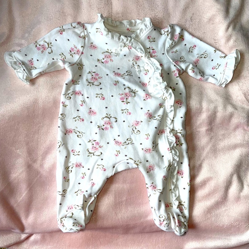 Flower onesie and matching hat